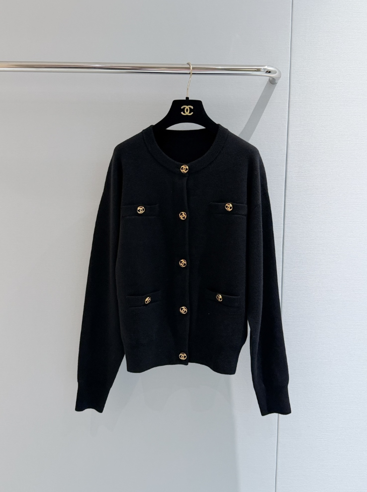 Women’s Classic Soft Knit Cropped Outerwear with Decorative Pocket Buttons