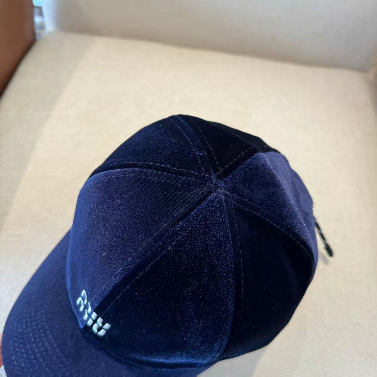 Hot selling embroidered baseball cap