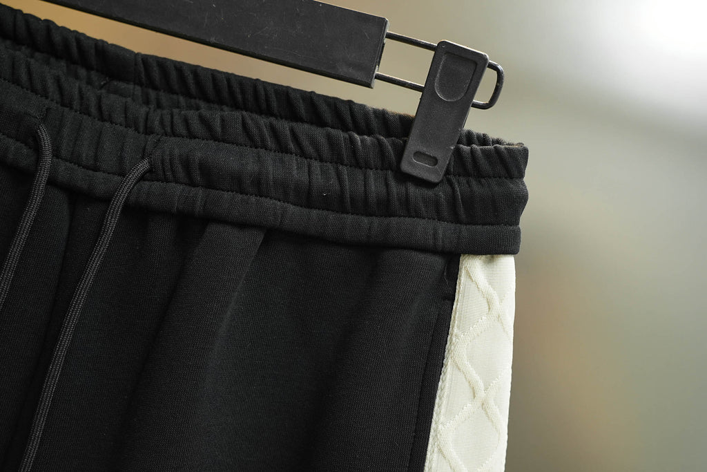 New side woven embroidered shorts
