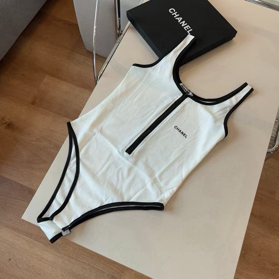 Hot selling zipper one-piece swimsuit