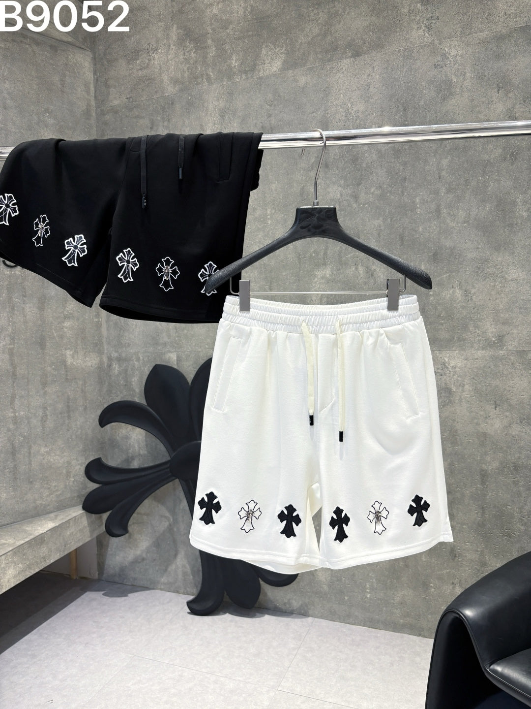 New Knitted Zhe Bian Shorts -1
