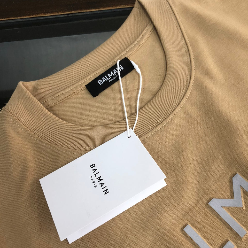 Adhesive printed letter round neck short sleeved T-shirt