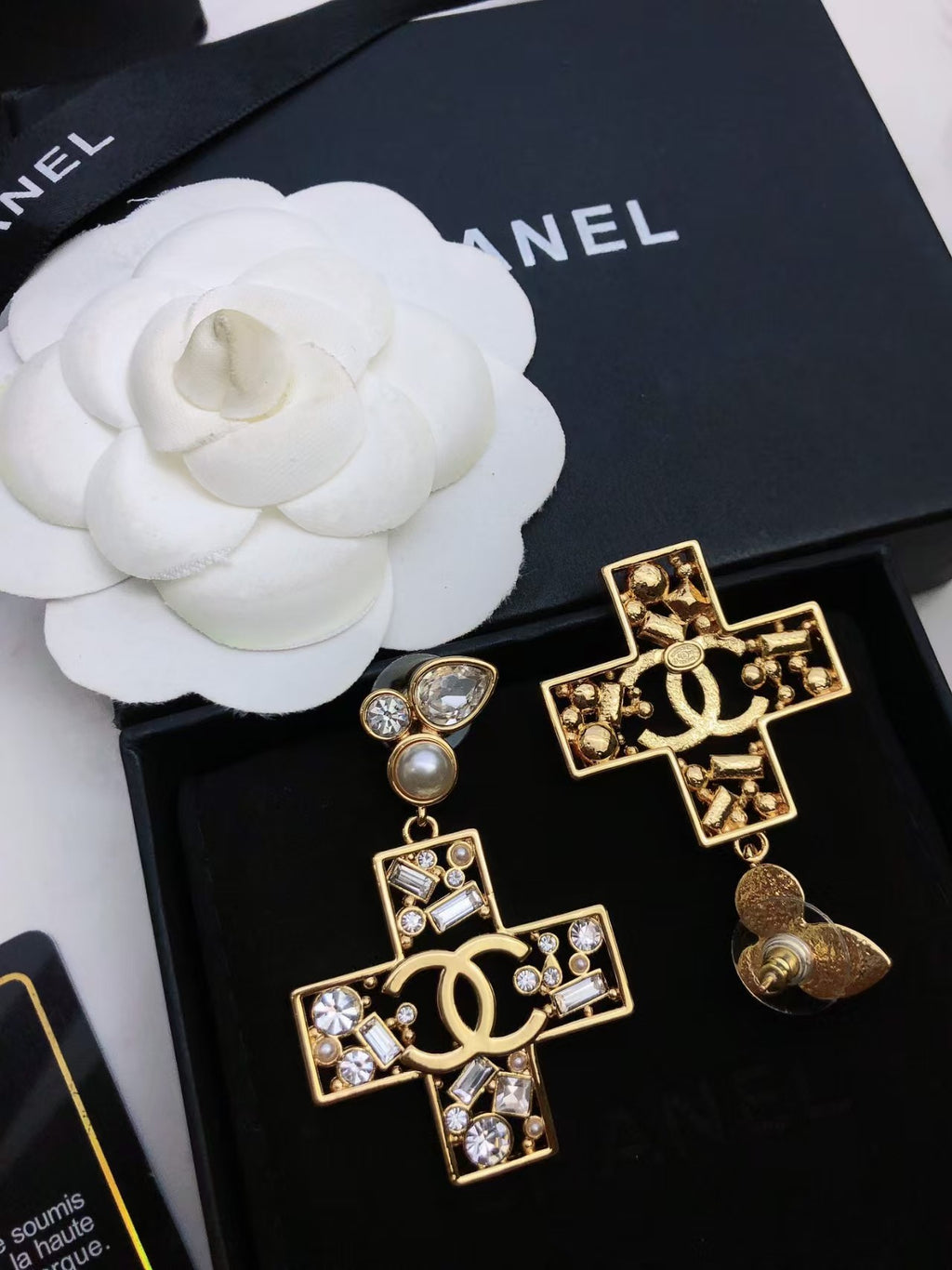 New vintage earrings
