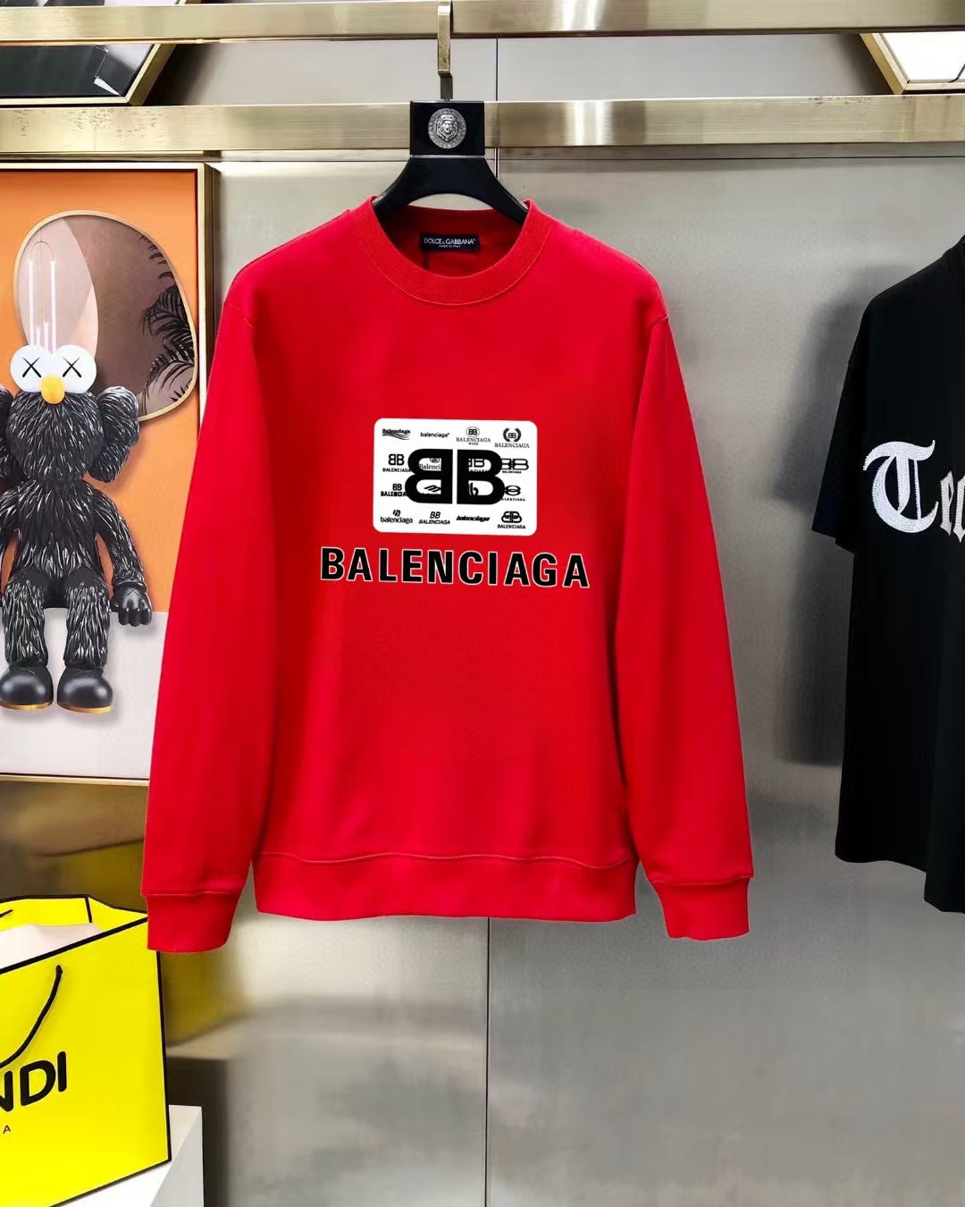 New round neck hoodie
