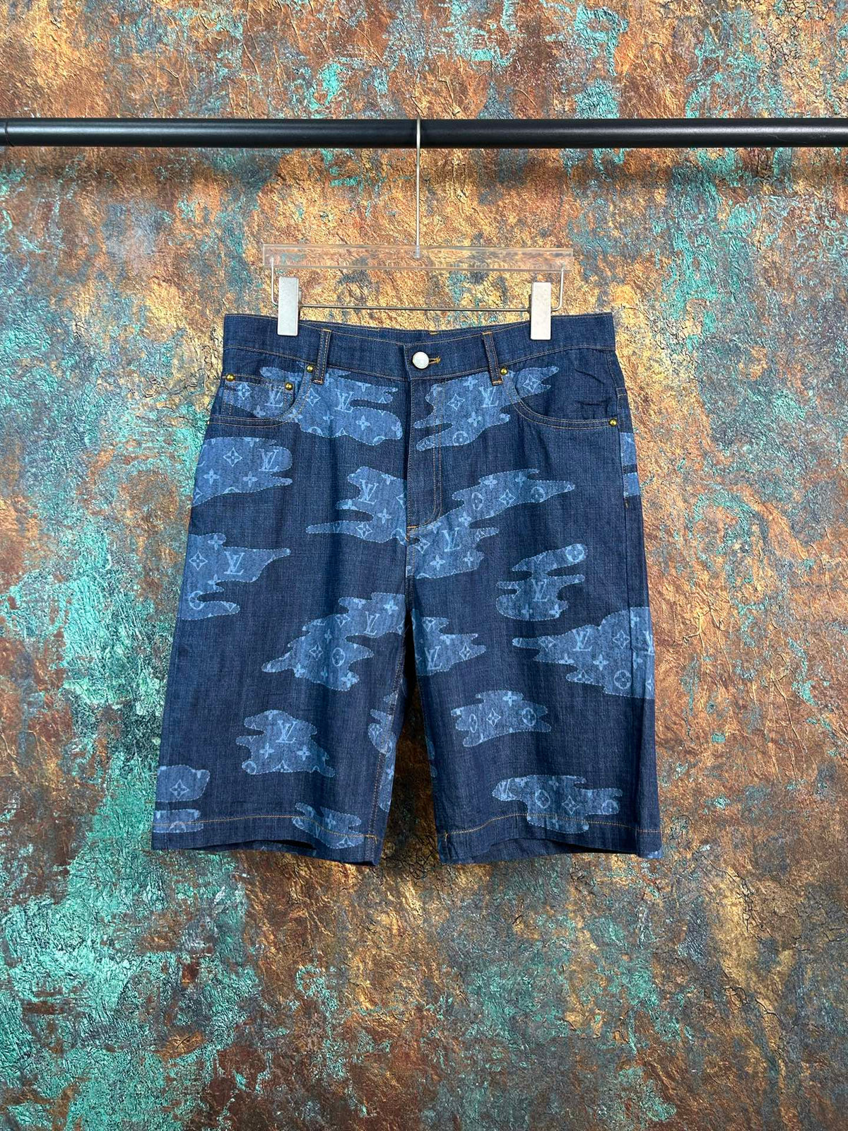 New cloud youth fabric zipper opening denim shorts