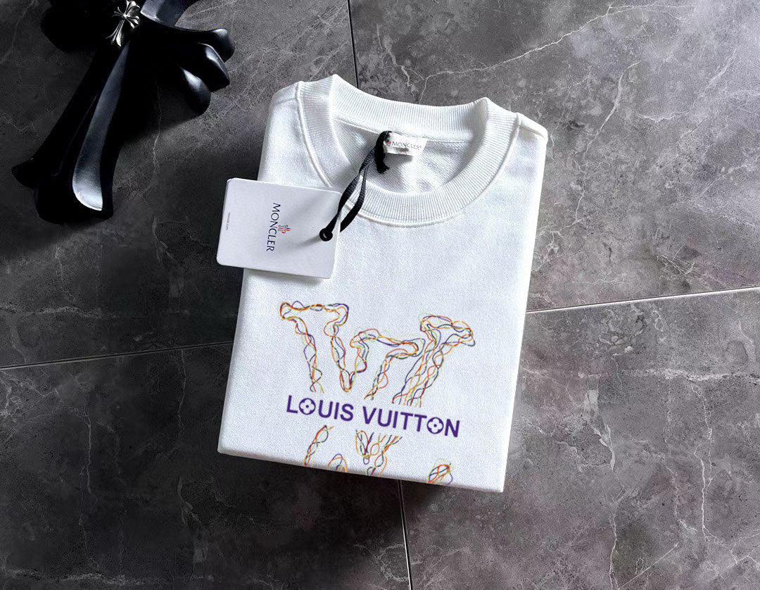 New long sleeved round neck sweatshirt 5