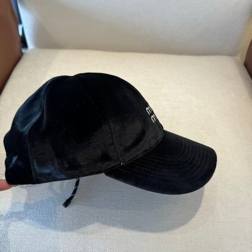 Hot selling embroidered baseball cap
