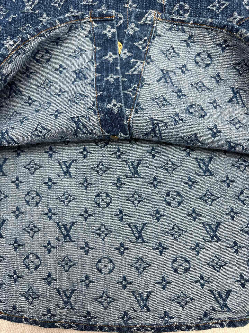 Spring and summer new collar jacquard short sleeved shirt