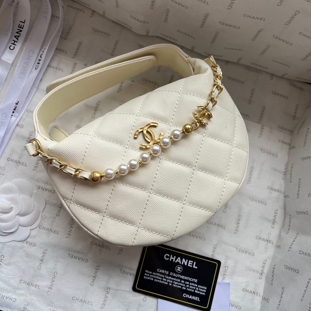 2026 Quilted Pearl Chain Pouch Hobo Bag 19cm Grained Calfskin