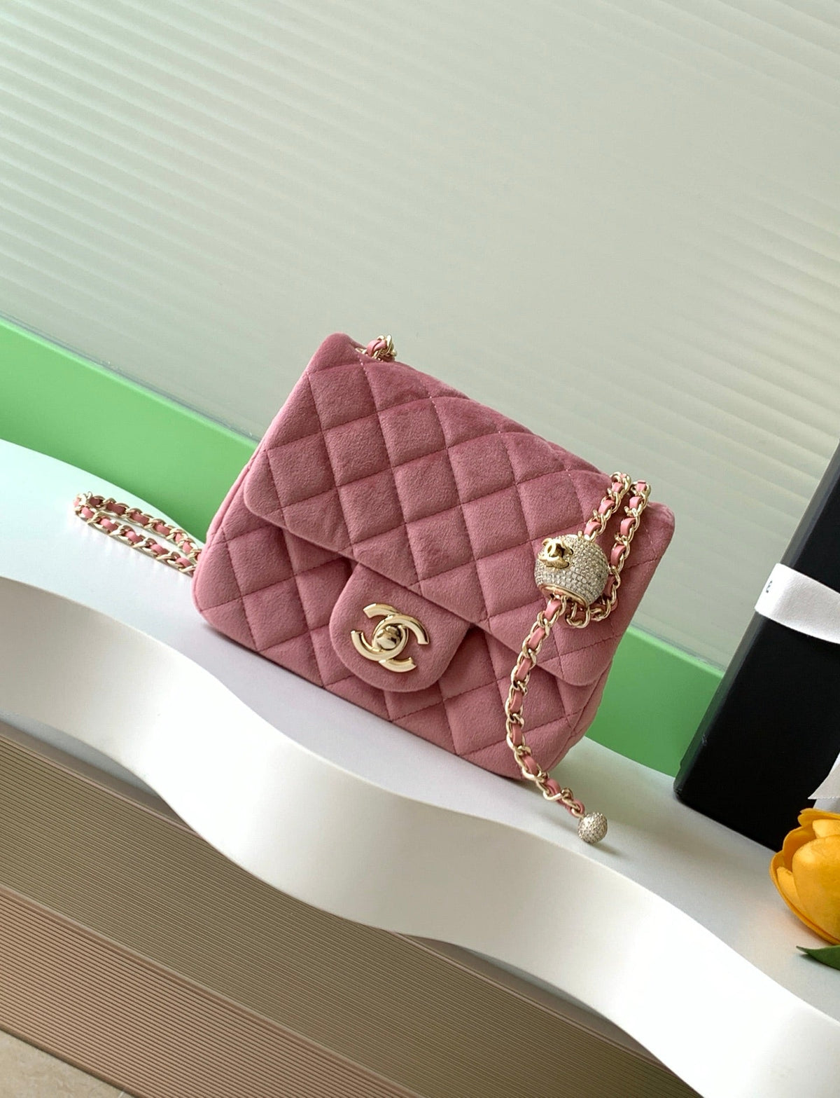 2026 Pearl Crush Mini Square Flap 18cm Velvet Leather