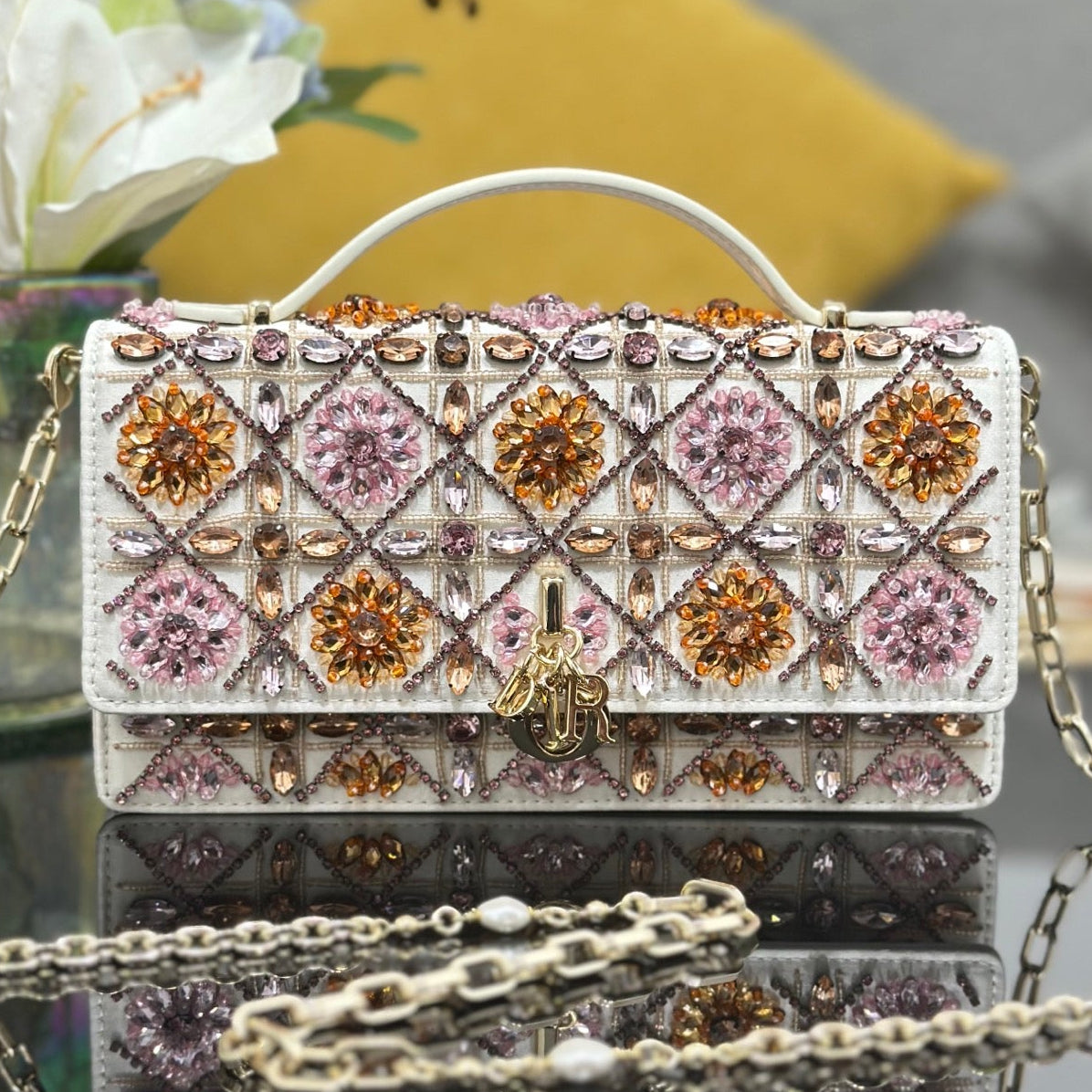 2026 Beaded My Bag 21cm Leather