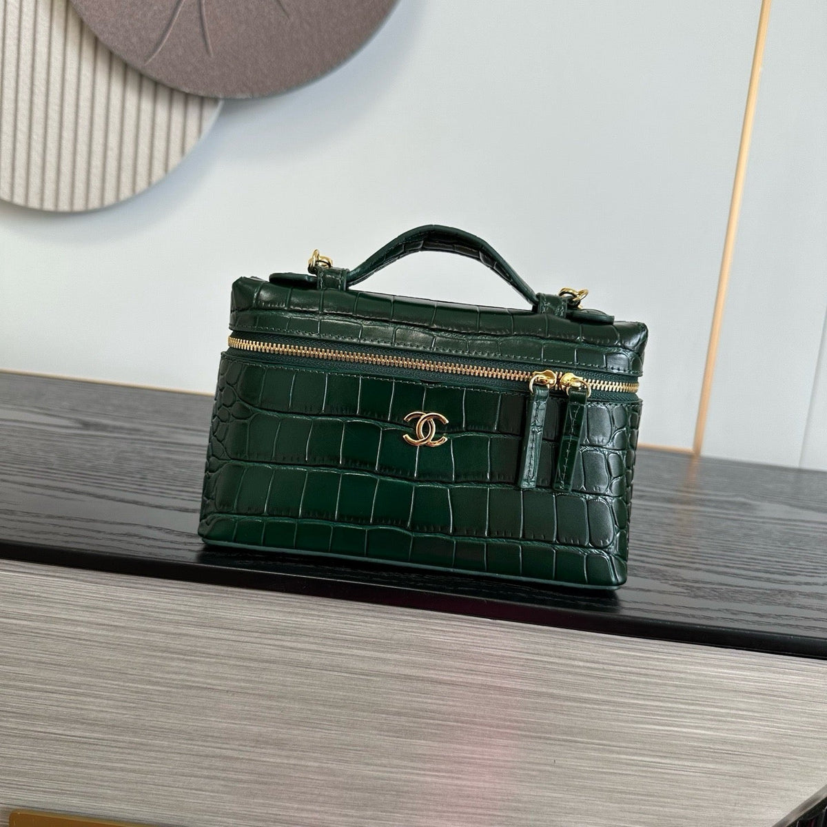 2026 Crocodile Embossed Vanity Bag 19.5cm Leather