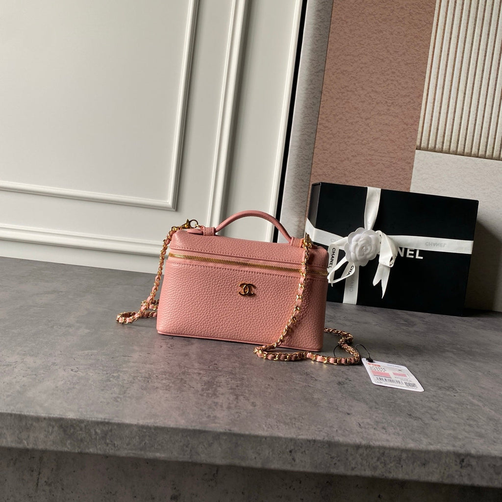 2026 Vanity Bag 19.5cm Grained Calfskin