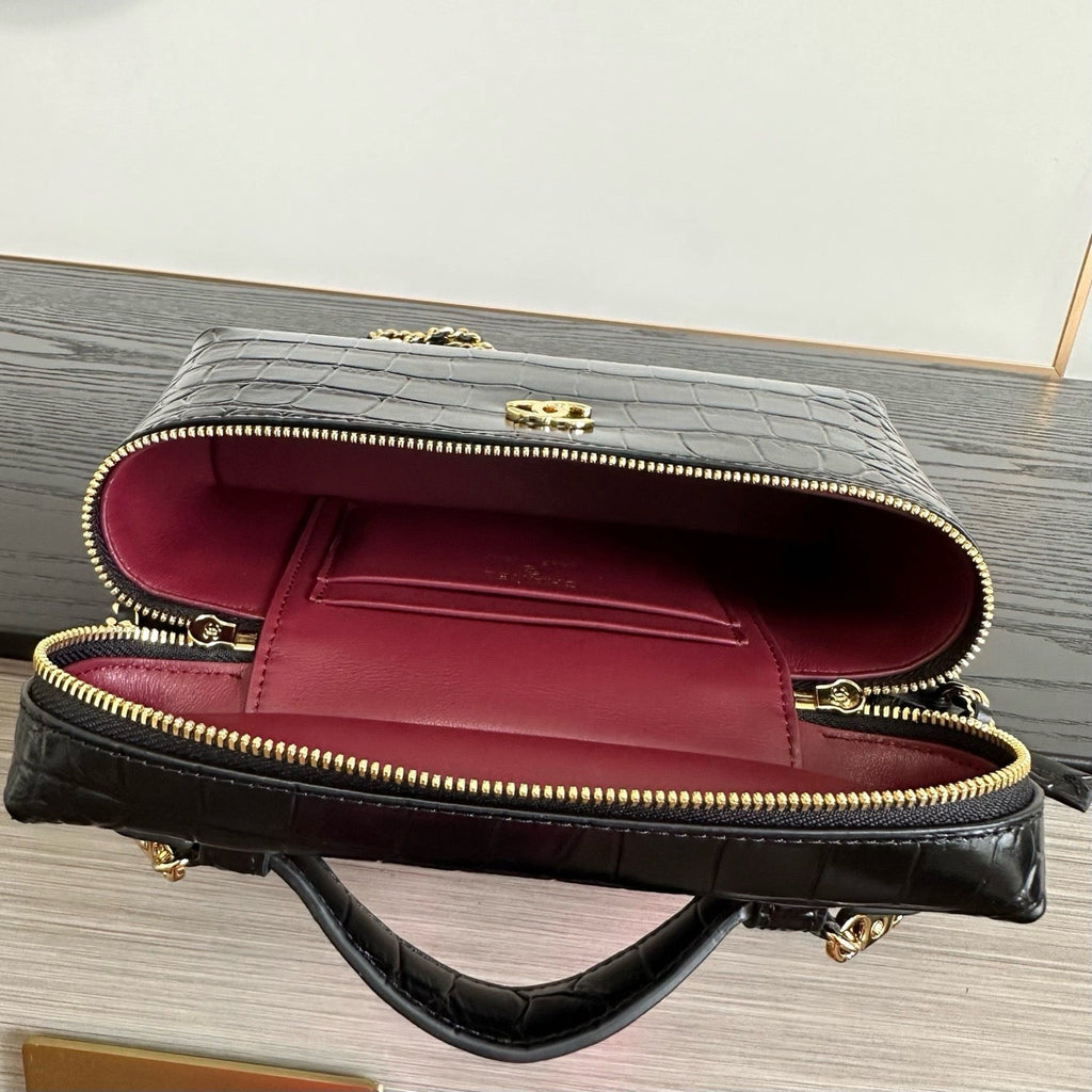 2026 Crocodile Embossed Vanity Bag 19.5cm Leather