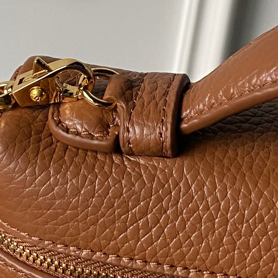 2026 Vanity Bag 19.5cm Grained Calfskin