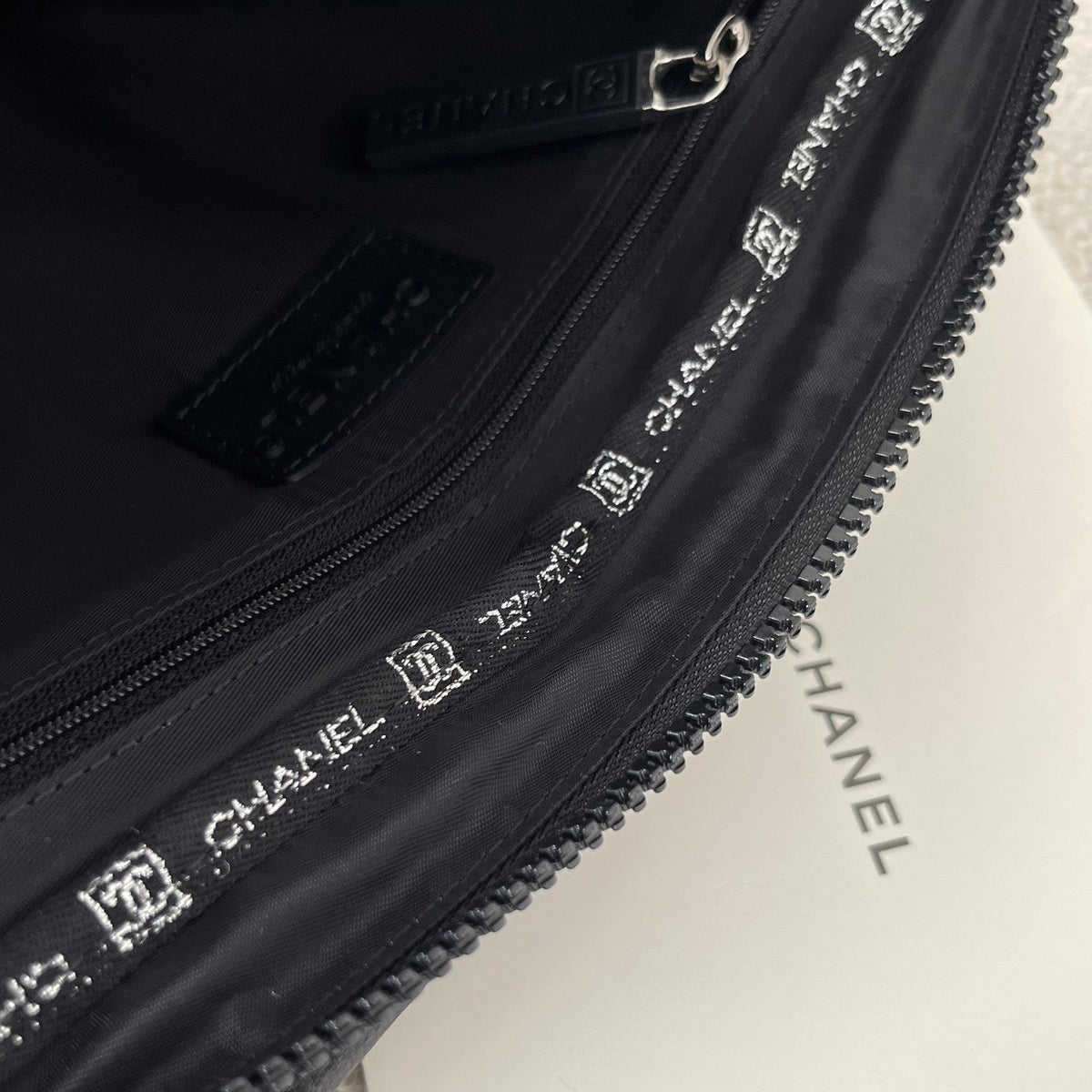 2026 Backpack 28cm Black Fabric