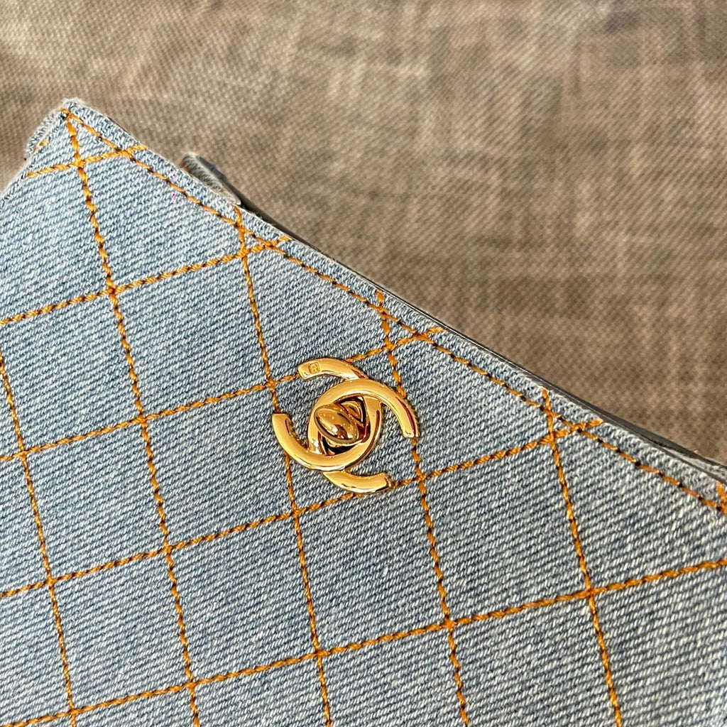 2026 Vintage Matelasse Mini Bag 18cm Denim Leather