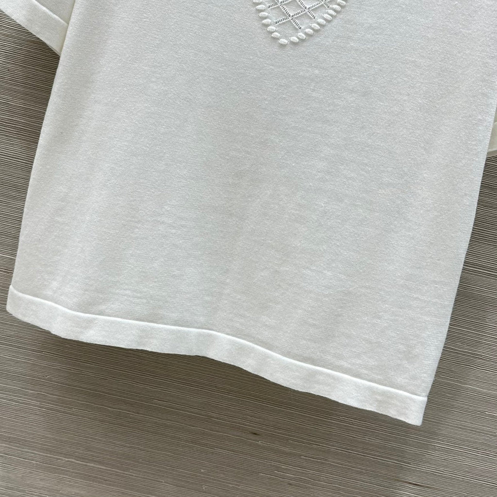 25 new products, love double C knitted short-sleeved top