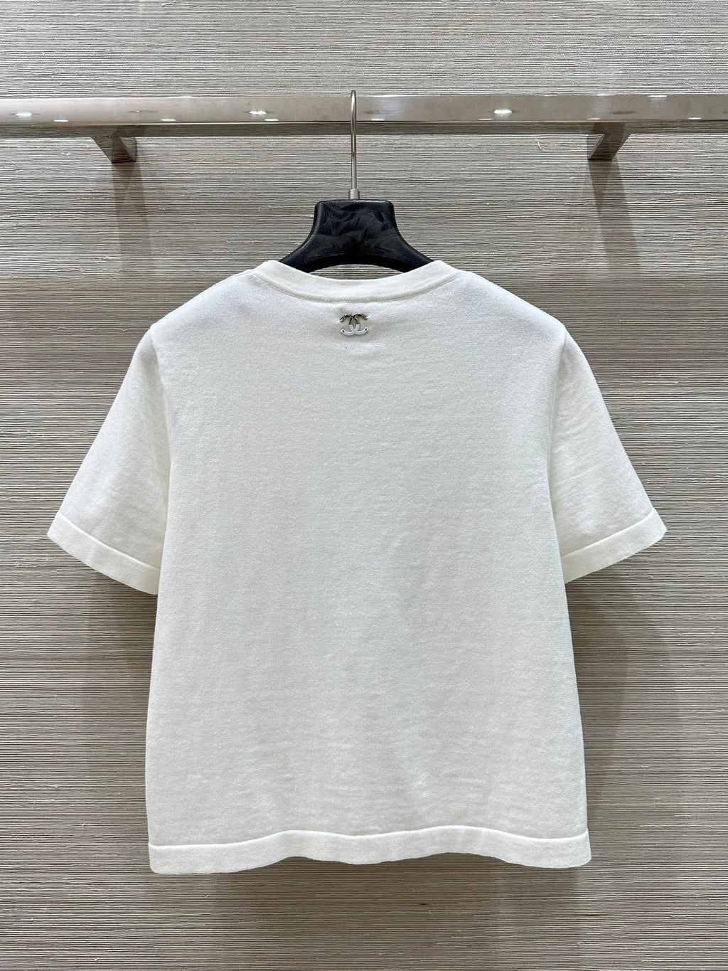 25 new products, love double C knitted short-sleeved top