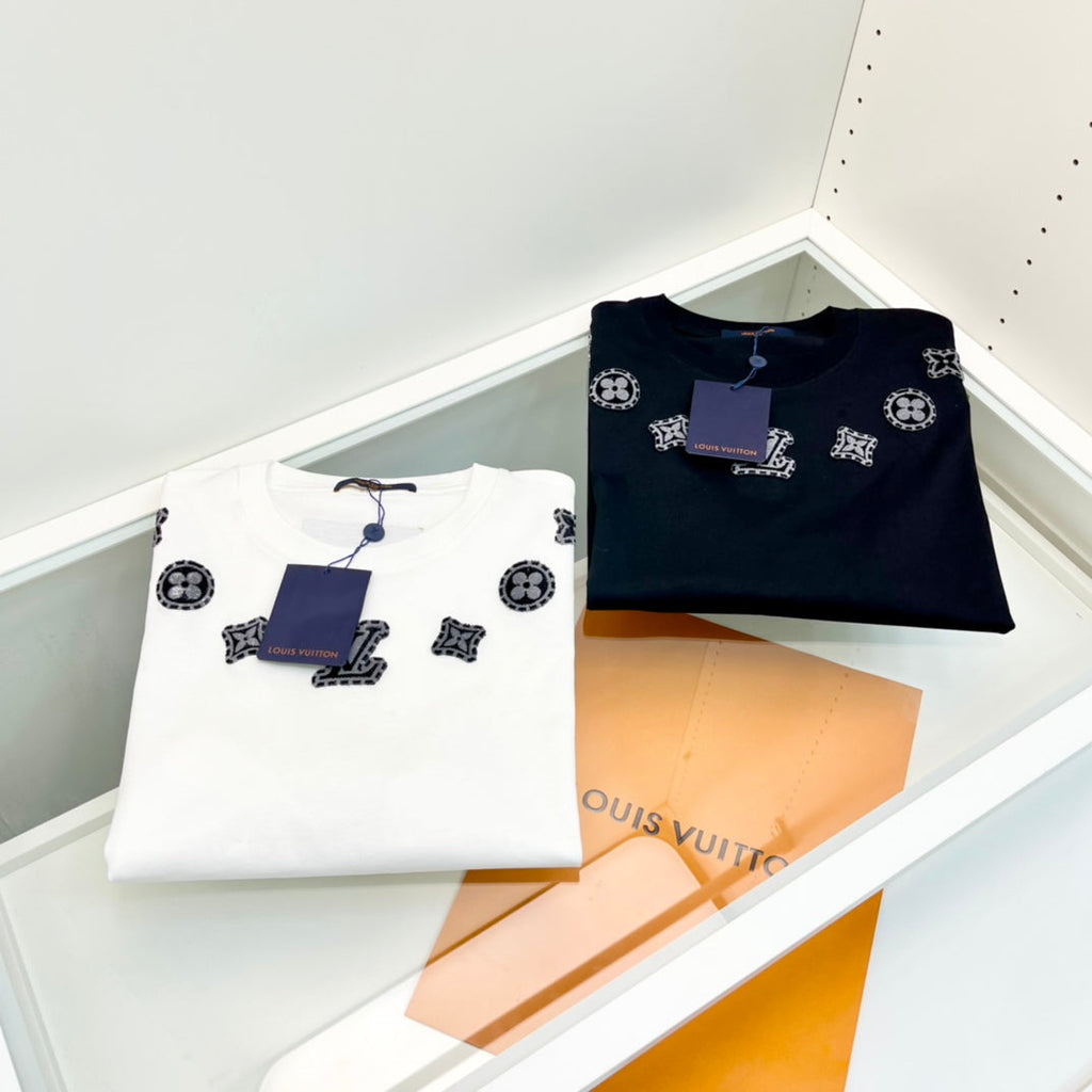 Three-Dimensional Embroidery T Shirt