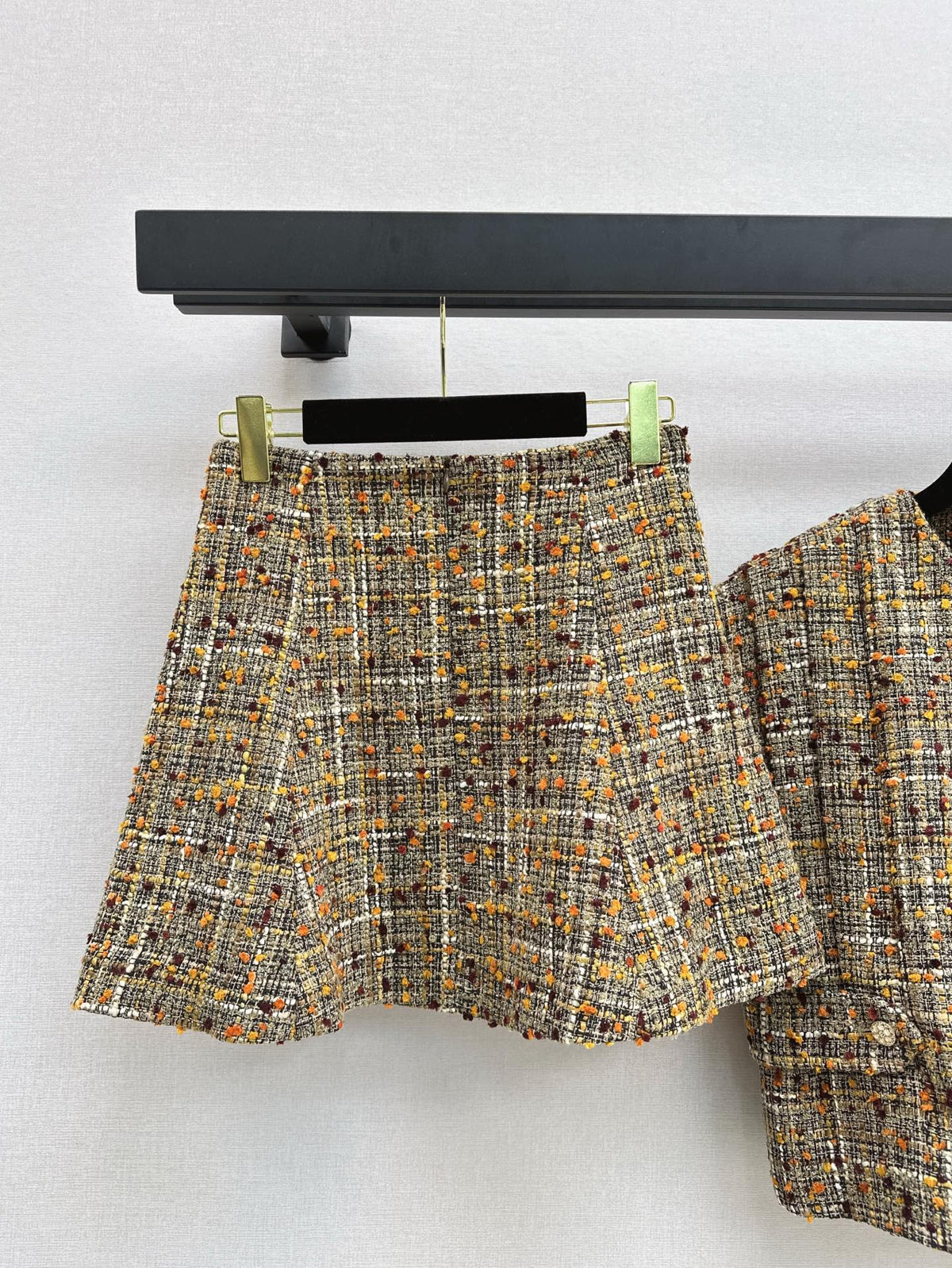 Ch 25ss vest skirt set