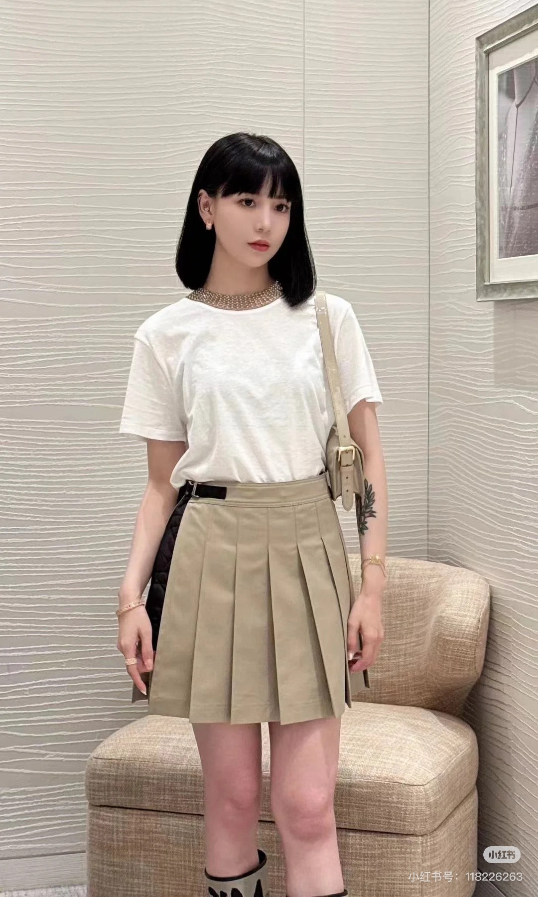 25ss beaded t-shirt