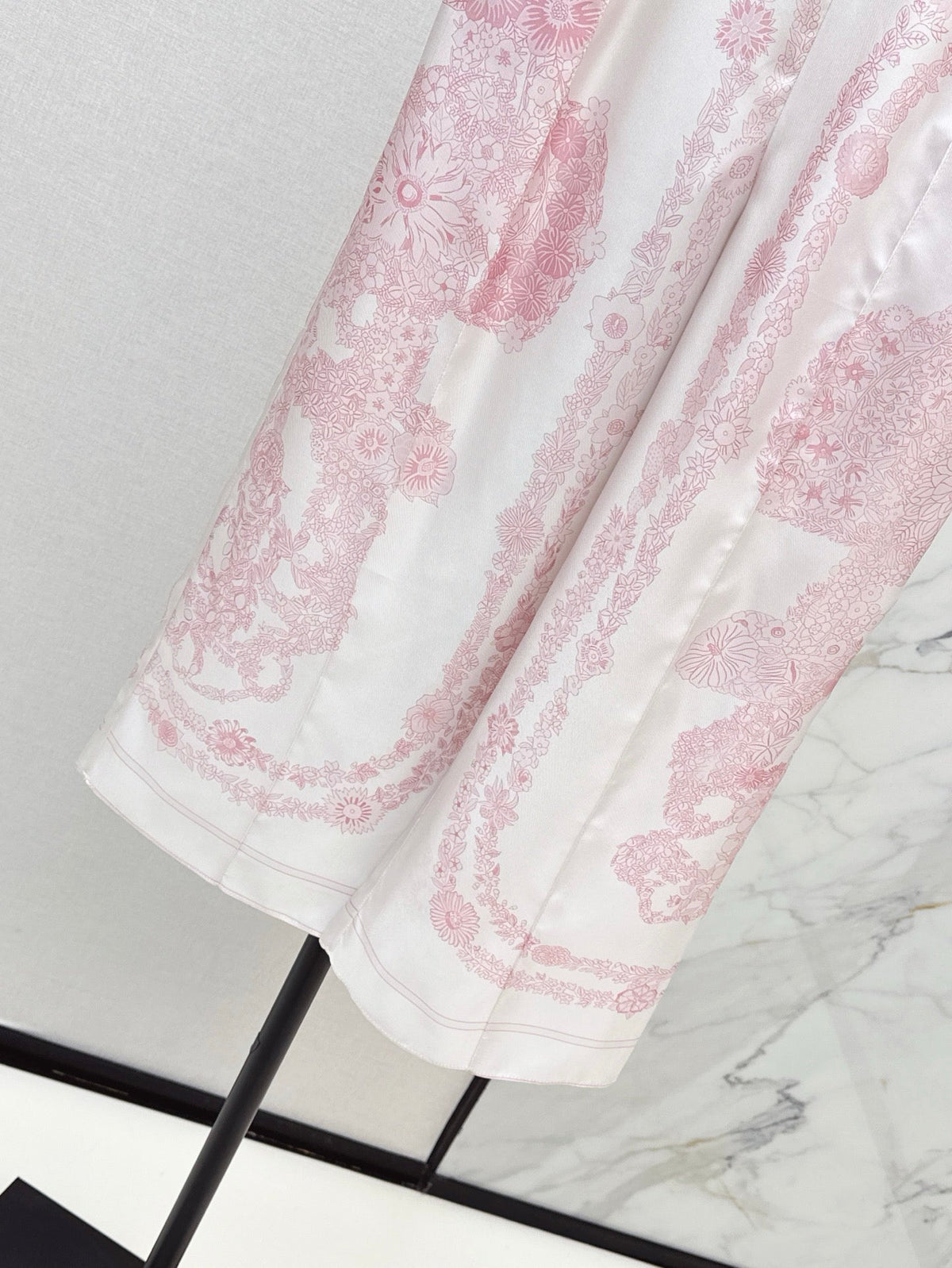 25ss Silk pants