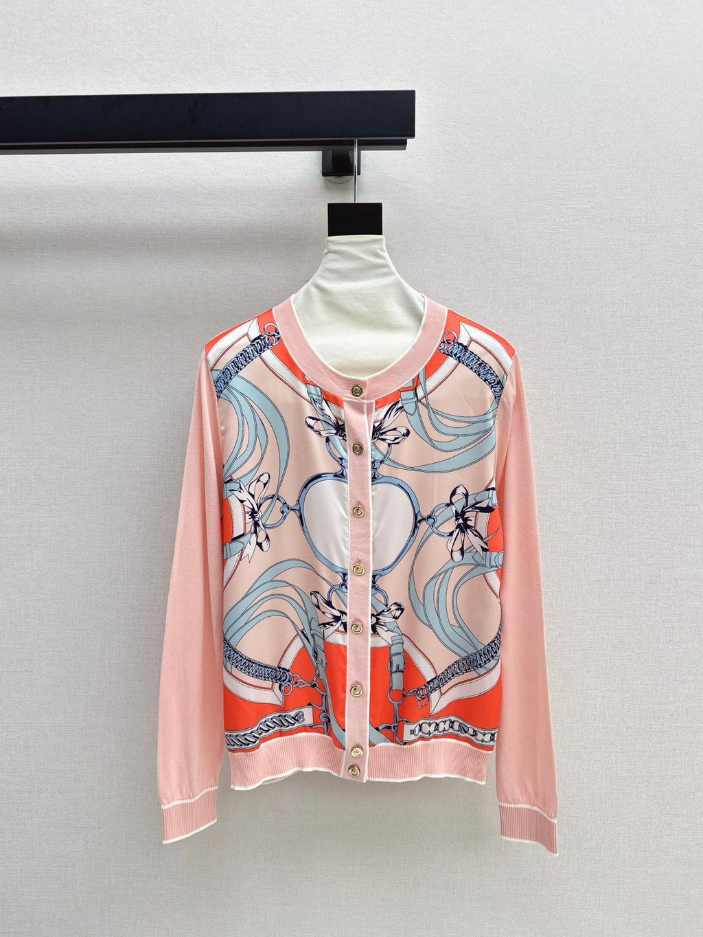 25ss knit cardigan