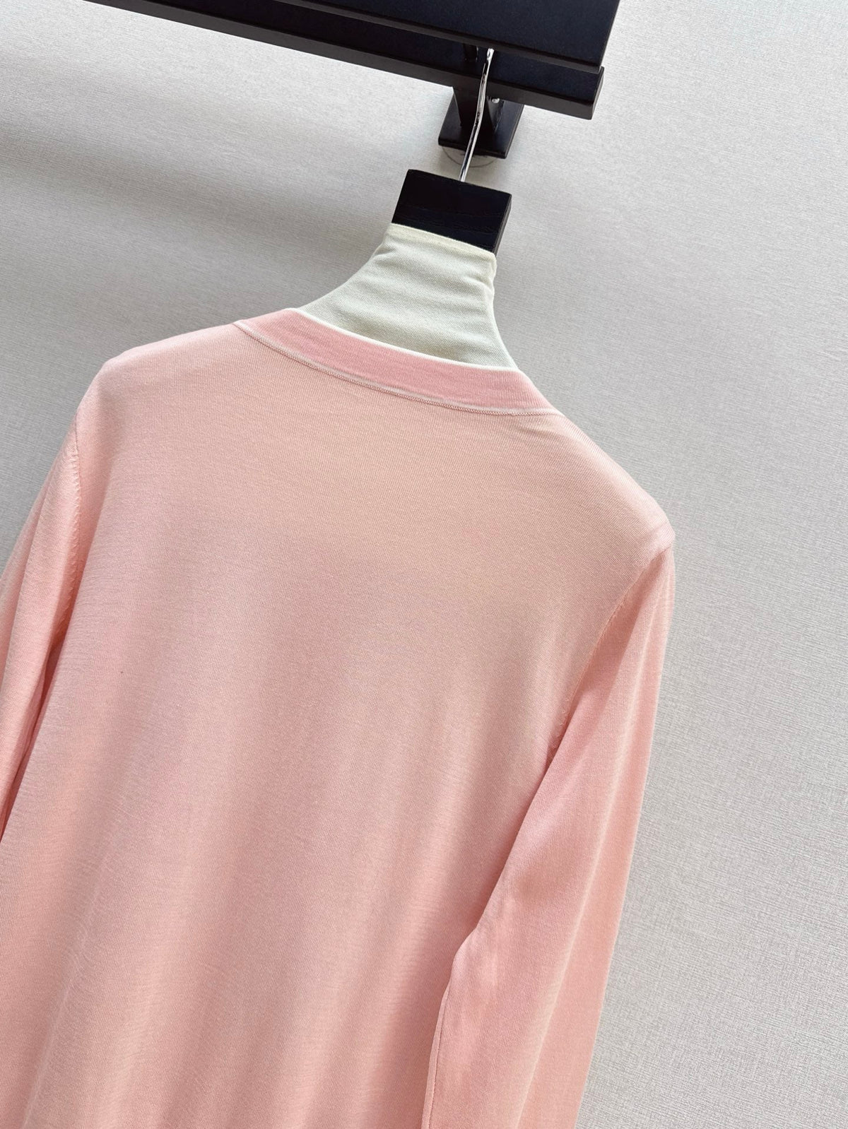25ss knit cardigan