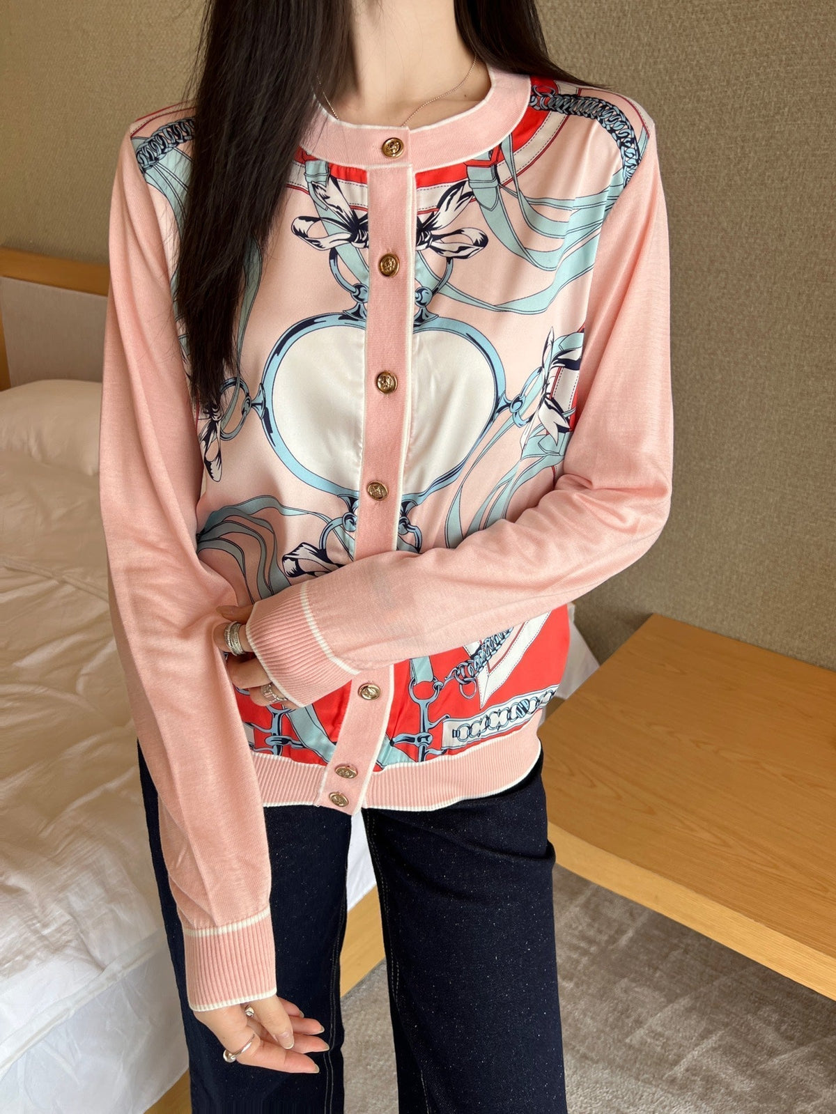 25ss knit cardigan