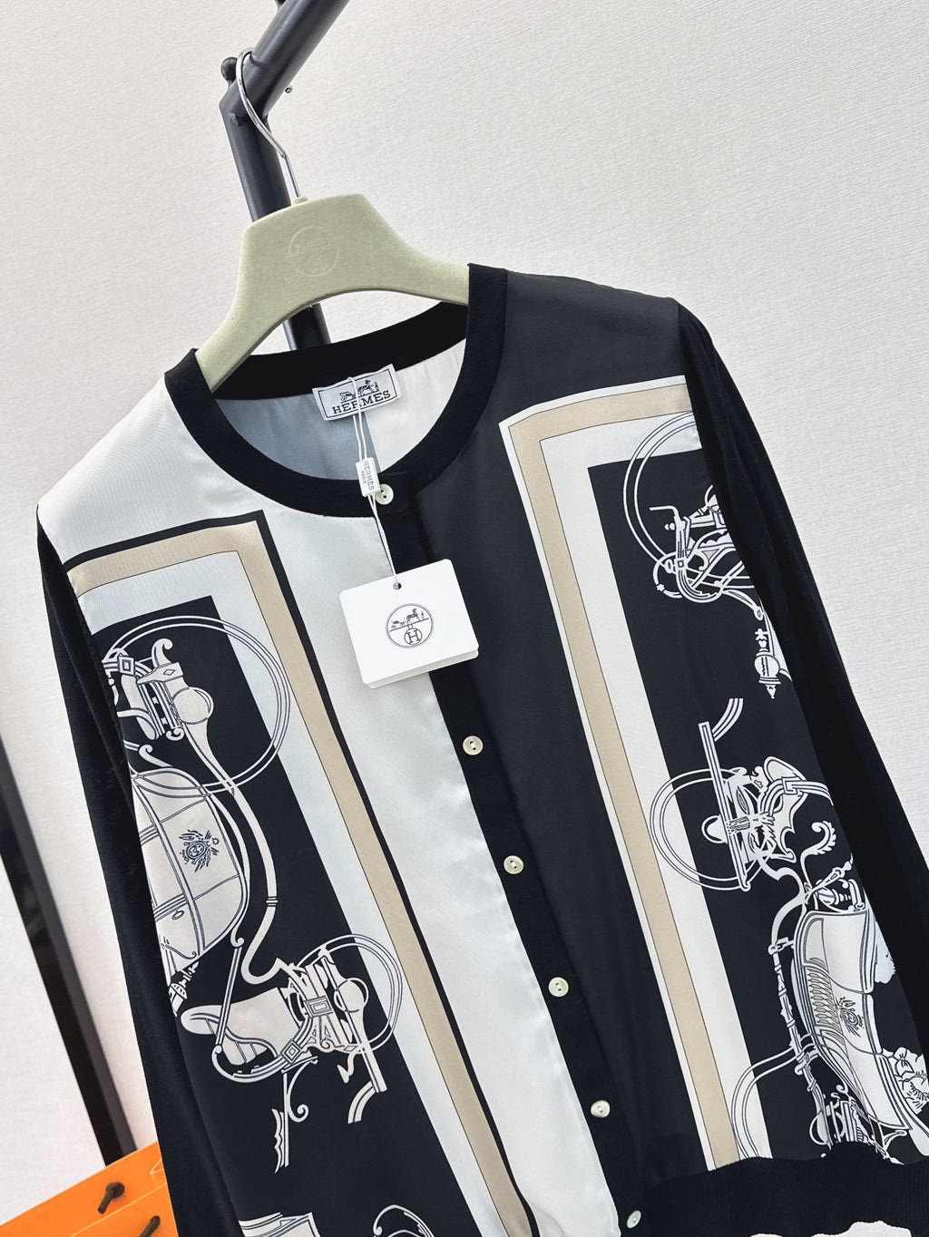 24ss knit cardigan