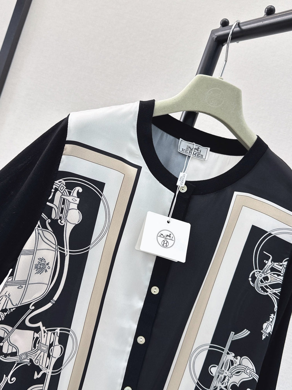 24ss knit cardigan