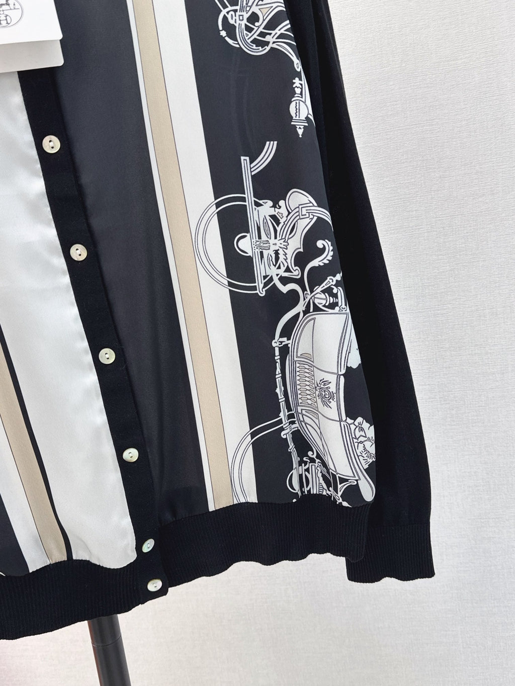 24ss knit cardigan