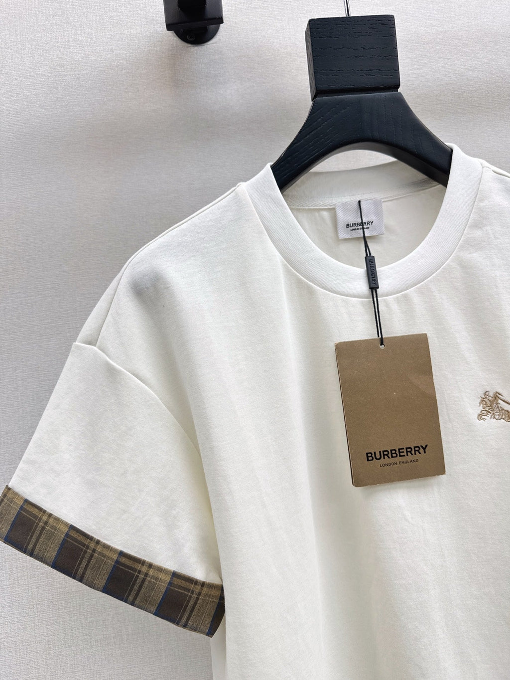 25ss tee skirt set