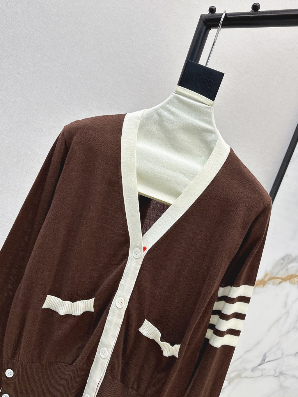 25fw knitted cardigan