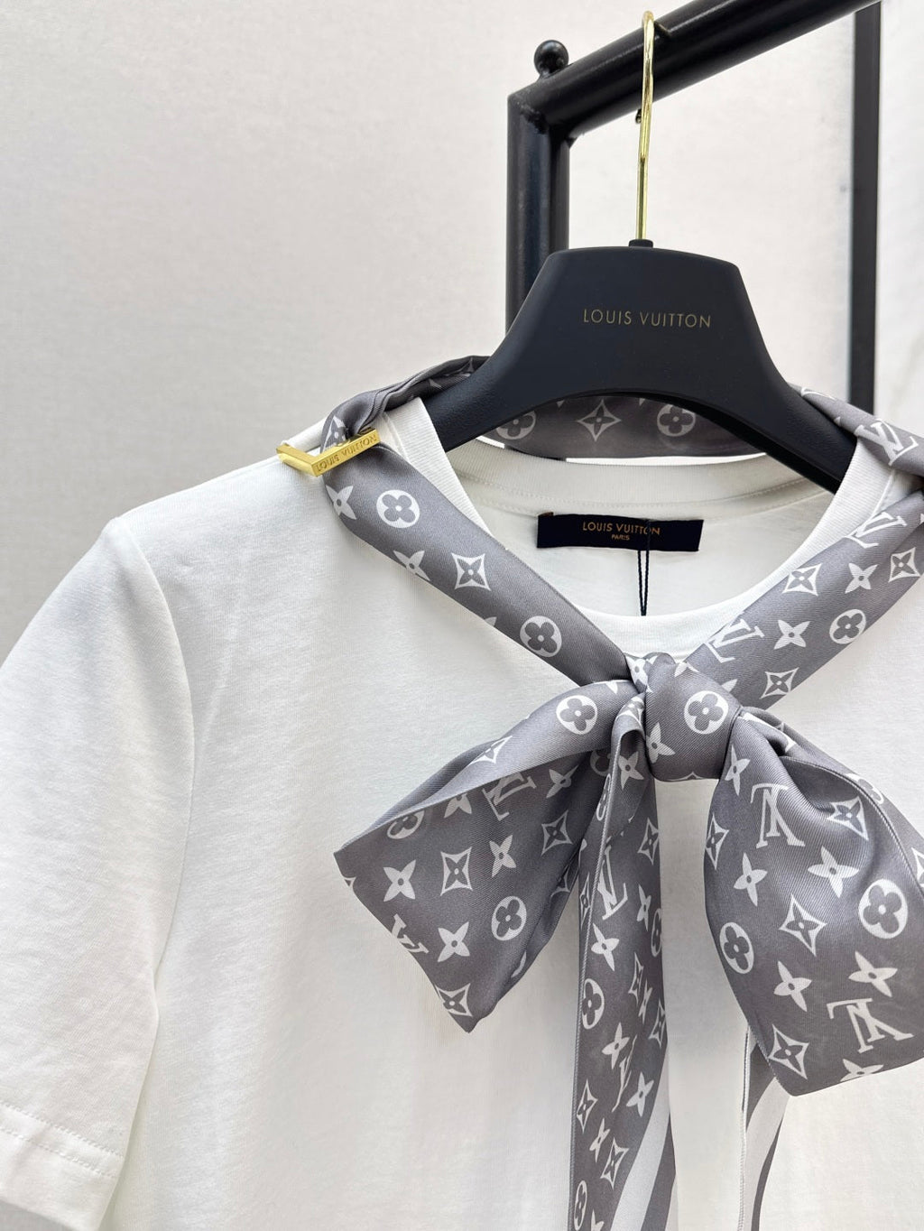 25ss scarf t-shirt