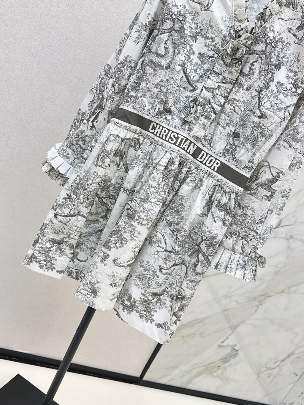 25fw ruffle dress