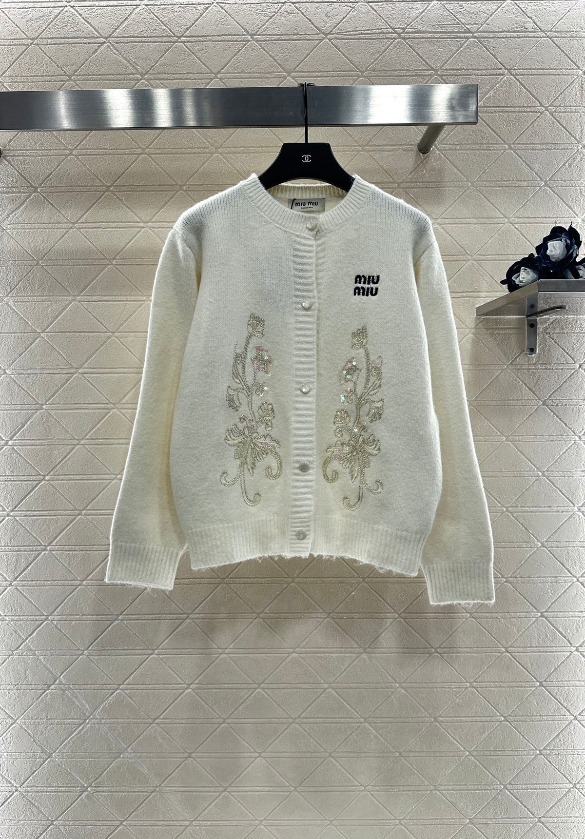 25fw new round neck embroidered knitted cardigan