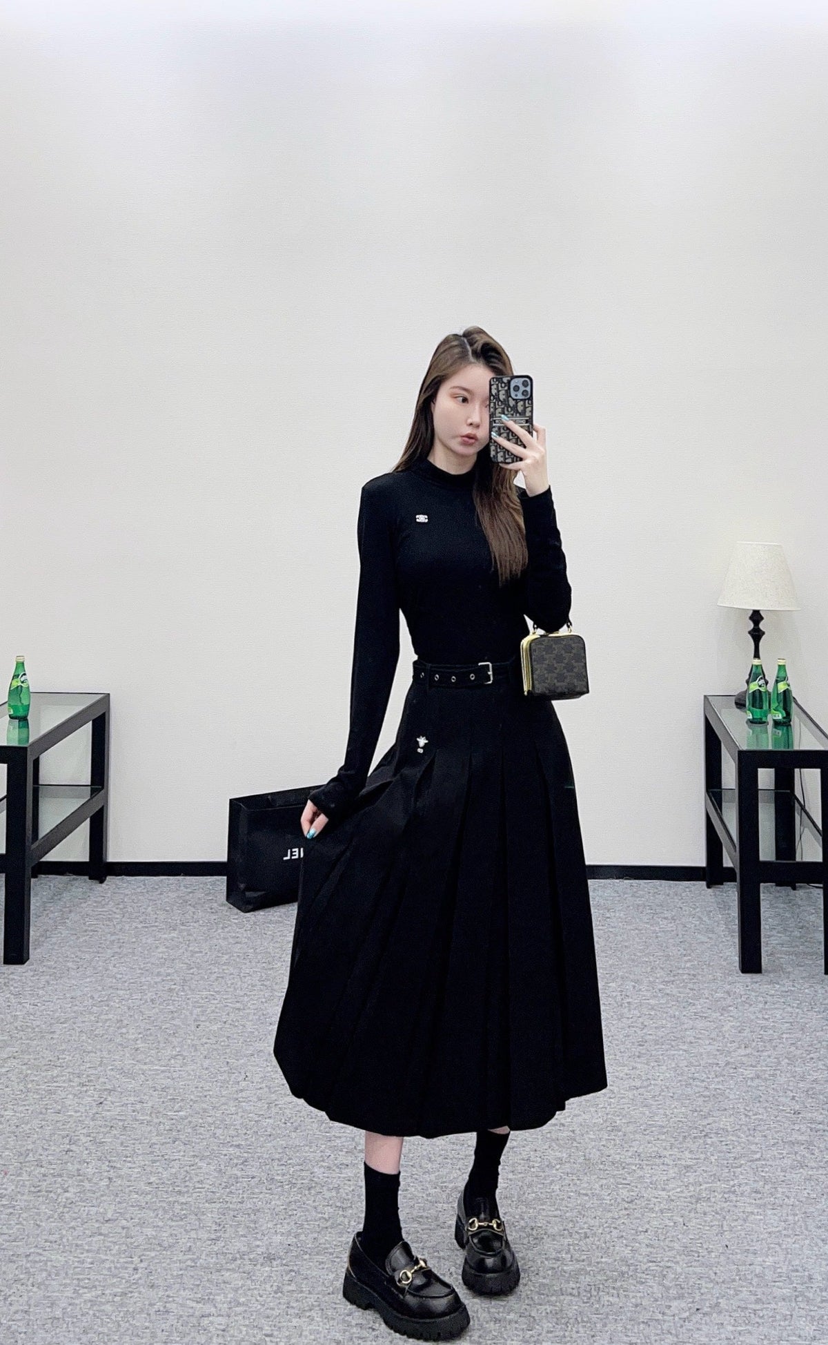 Belted midi pleated skirt