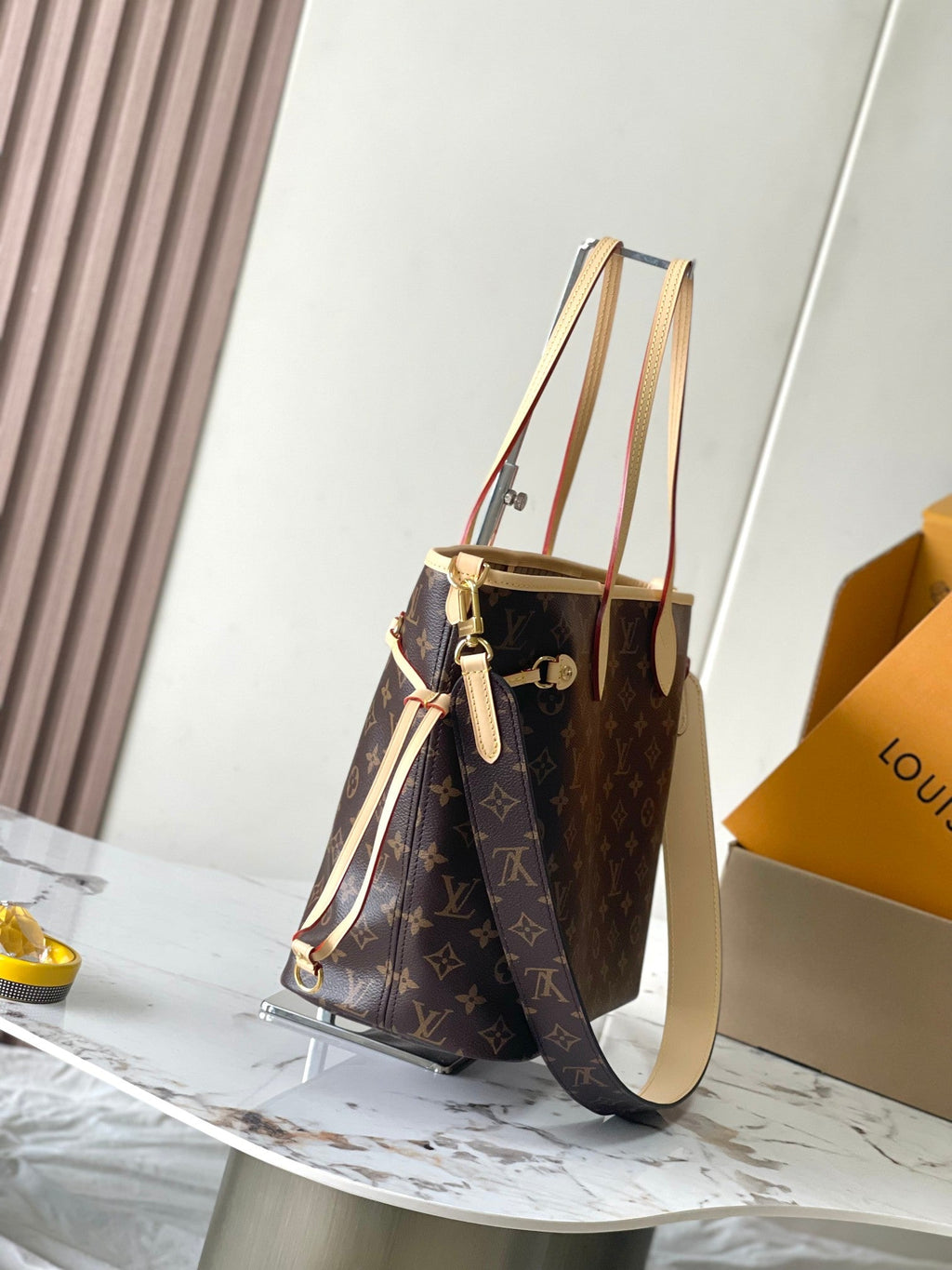 Trendy handbag