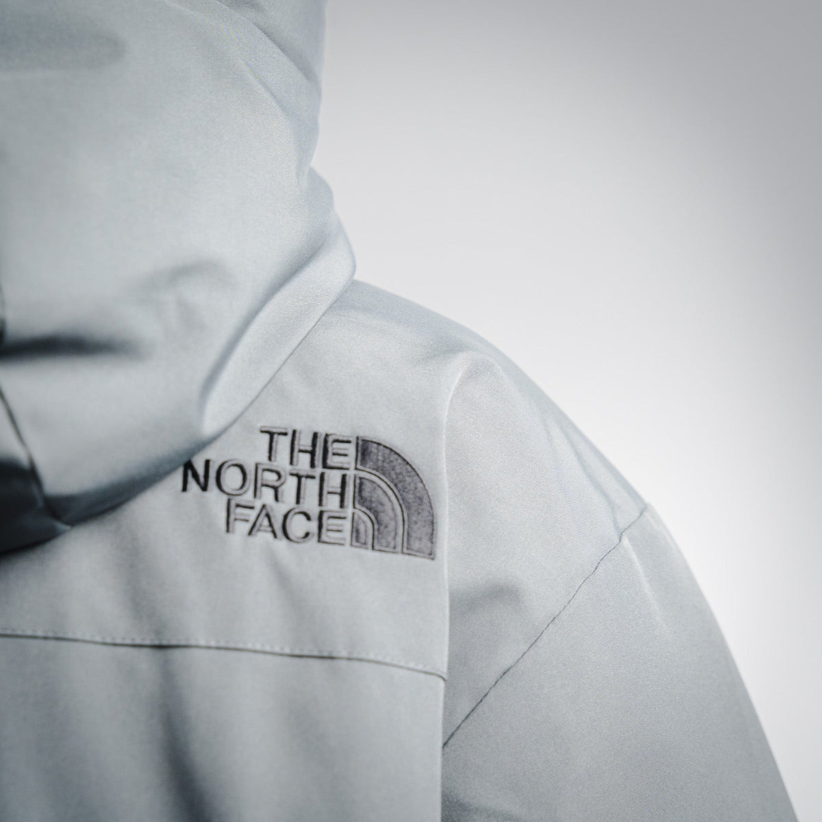 The 25fw outdoor jacket