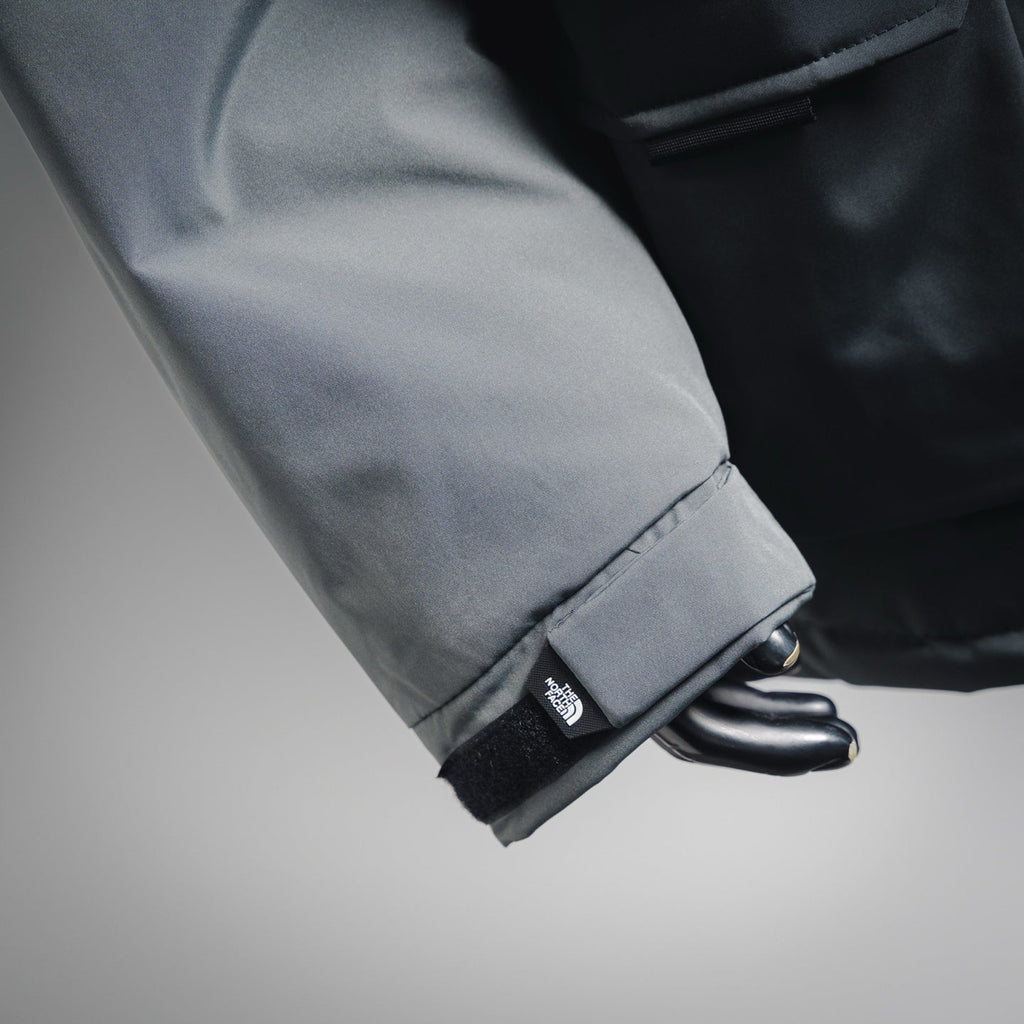 The 25fw outdoor jacket