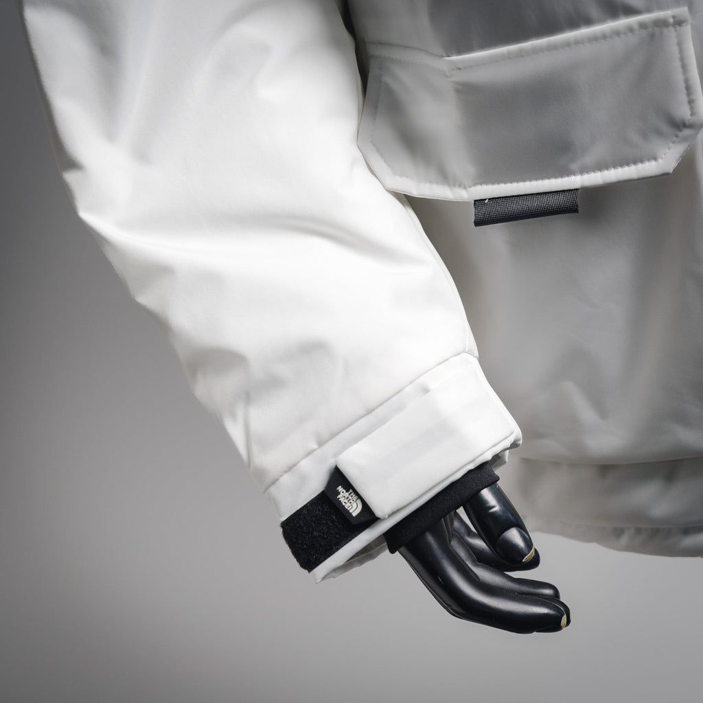 The 25fw outdoor jacket