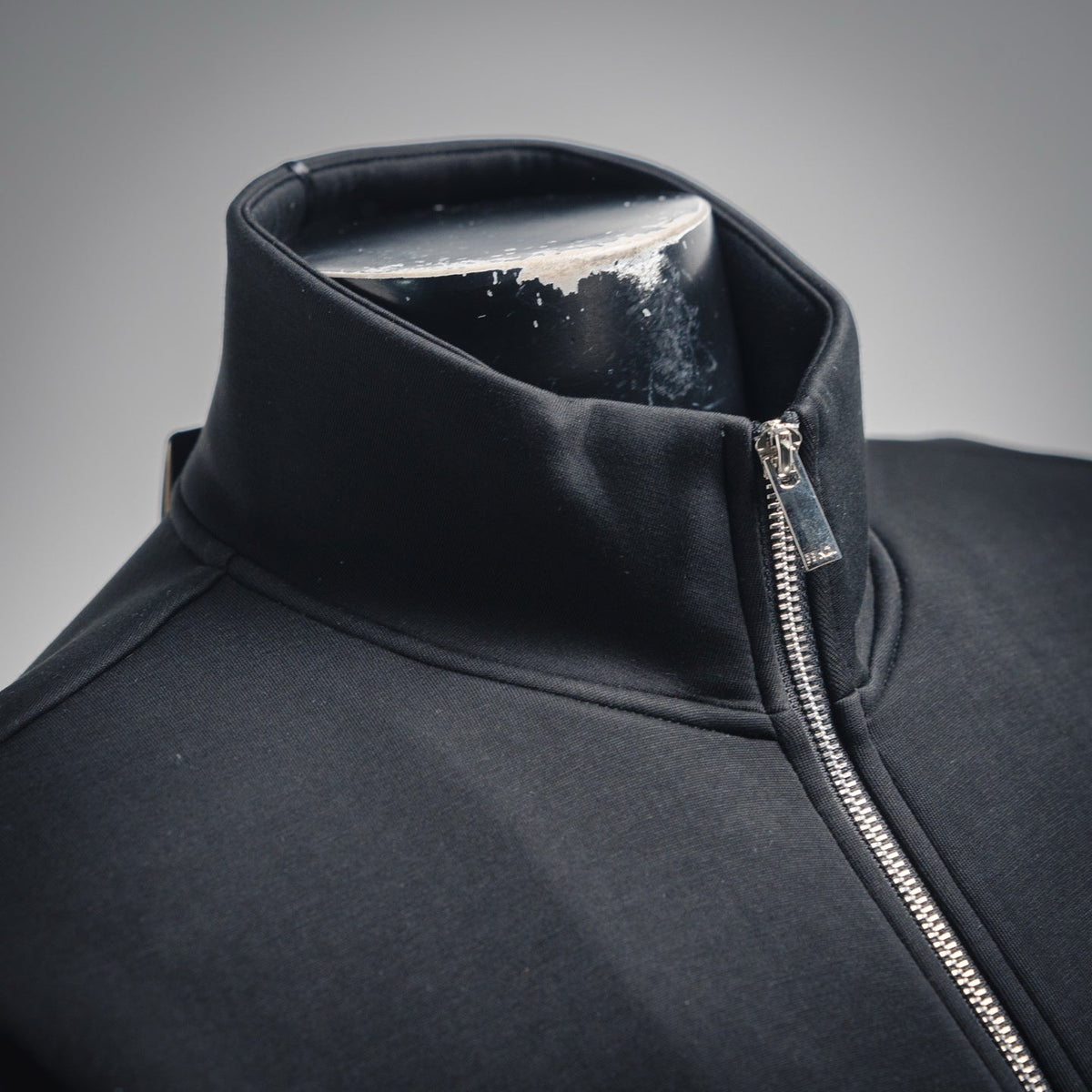 Fend 25fw embroidered jacket