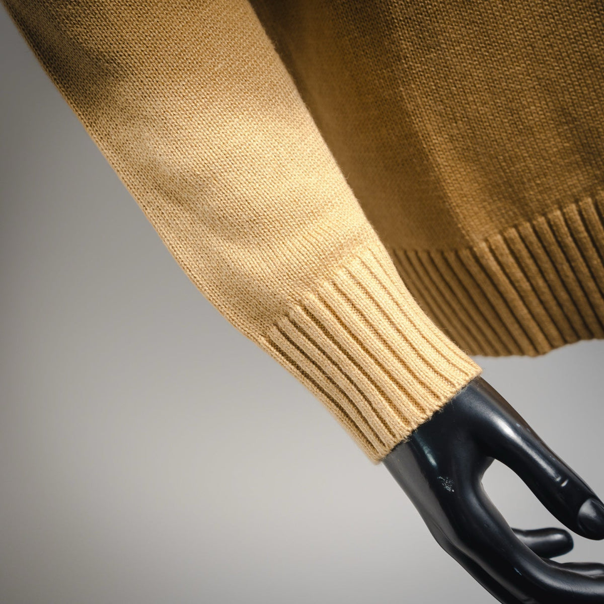 Burbery 25fw embroidered sweater