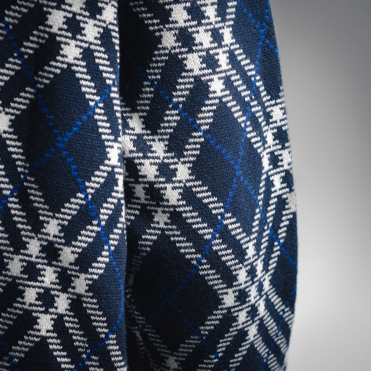 Burbery 25fw plaid sweater