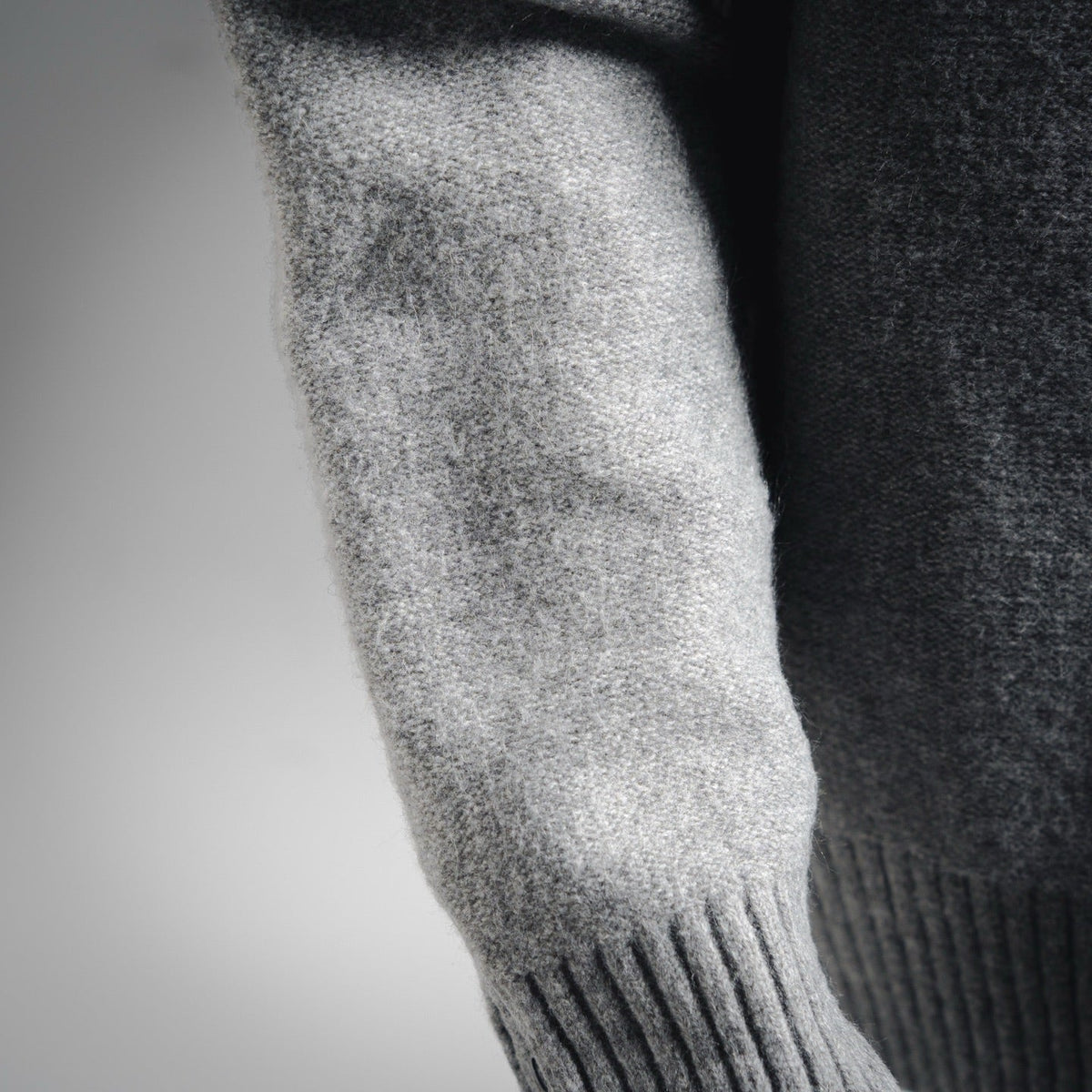 Thom 25fw casual sweater