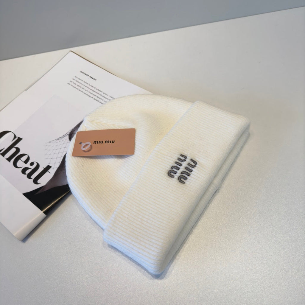 Miu 25fw all-match hat