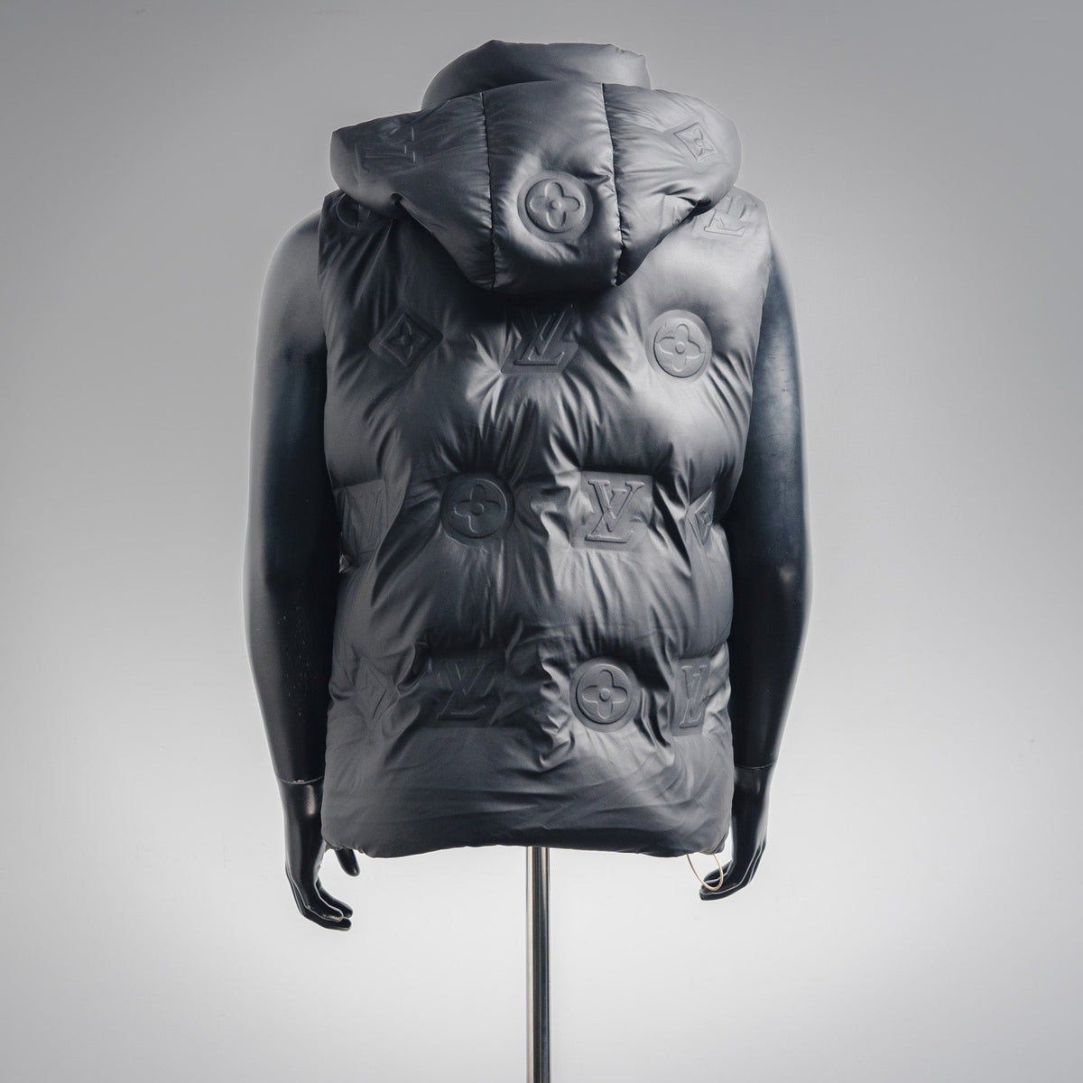 Louis 25fw down vest
