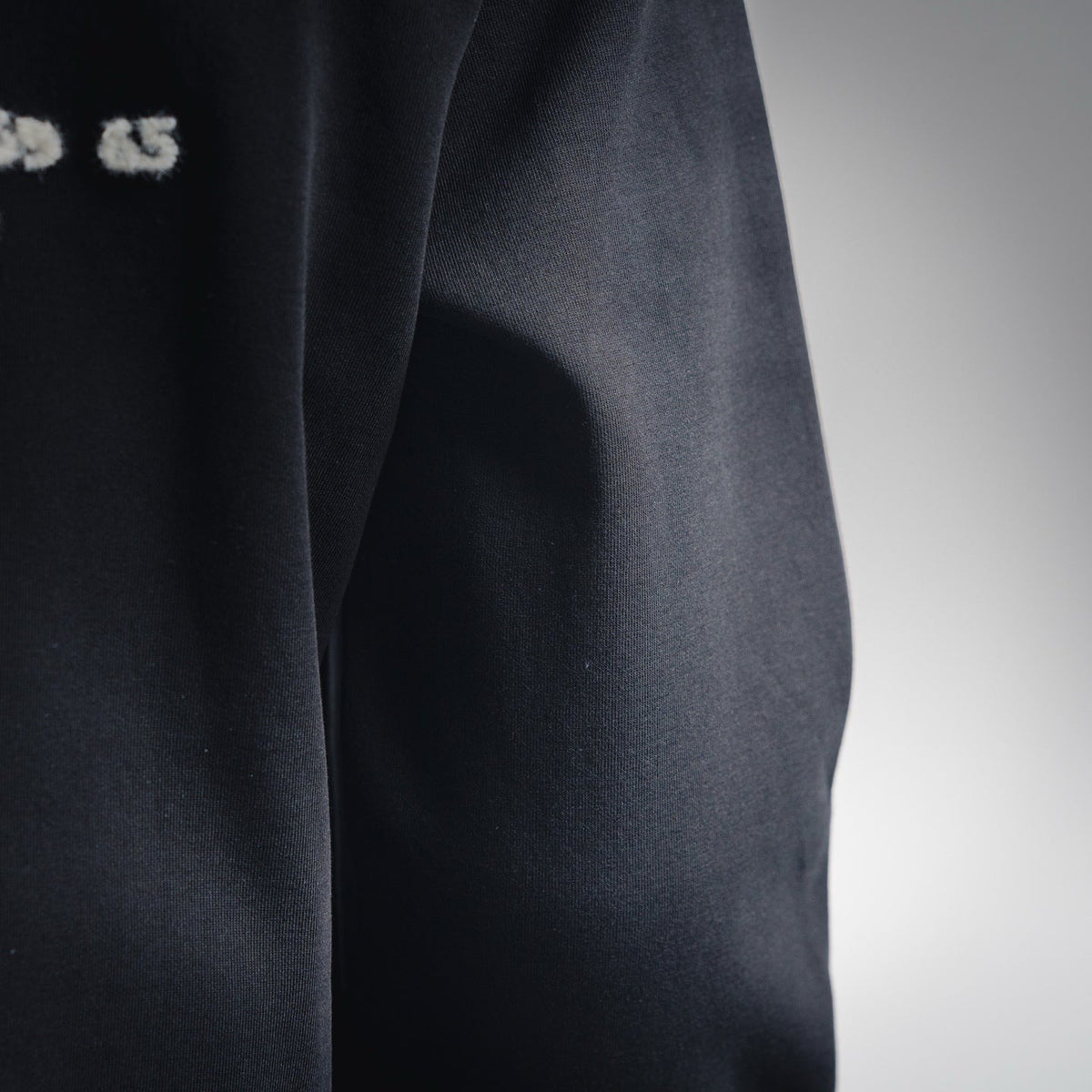 Pra 25fw embroidered sweatshirt